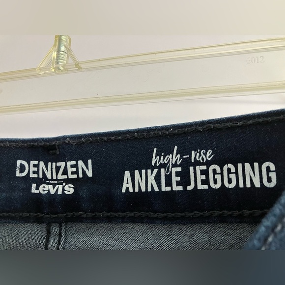 Denizen from Levi’s Women’s High Rise Ankle Jegging Jeans, Size 5, W 27, Blue - Picture 7 of 10
